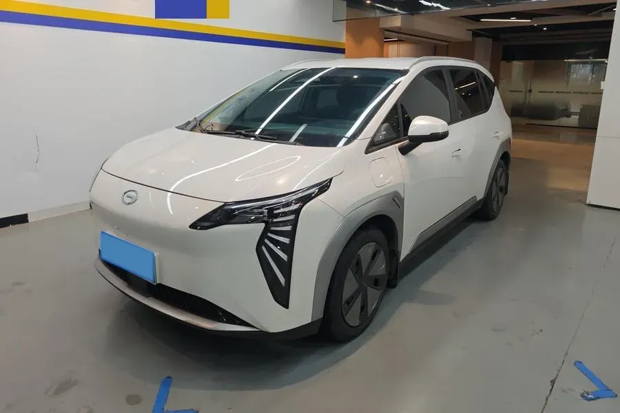 2023 GAC Trumpchi GS4 1.5T 177HP L4 6AT,autocango,china used car exporter,china ev exporter,chinese used car exporter,chinese used ev exporter