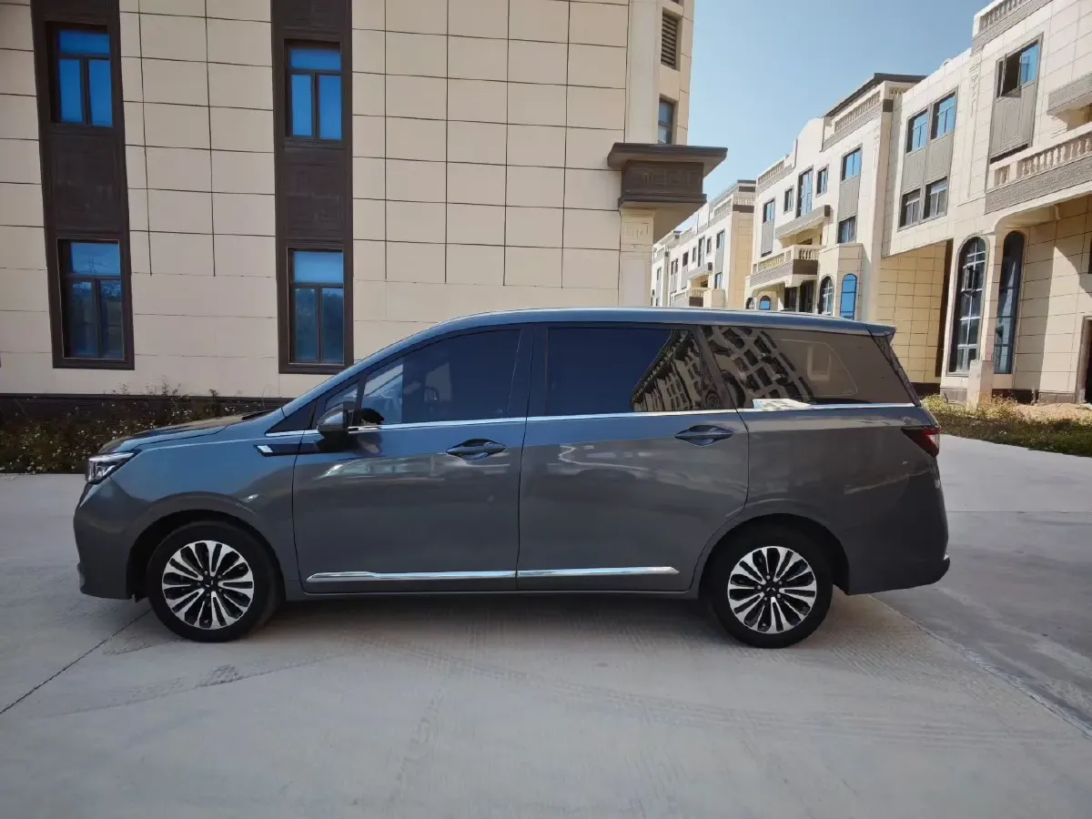 2022 Venucia T60 1.6L 126HP L4 CVT,autocango,china used car exporter,china ev exporter,chinese used car exporter,chinese used ev exporter