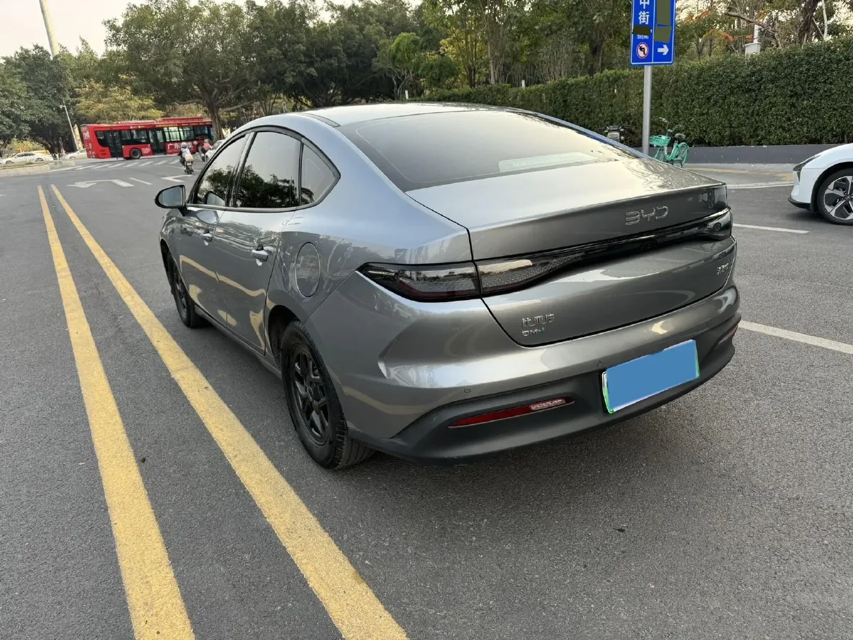 2025 BYD Seal05 DM-i 1.5L 101HP L4 E-CVT PHEV 7.68KWH,autocango,china used car exporter,china ev exporter,chinese used car exporter,chinese used ev exporter