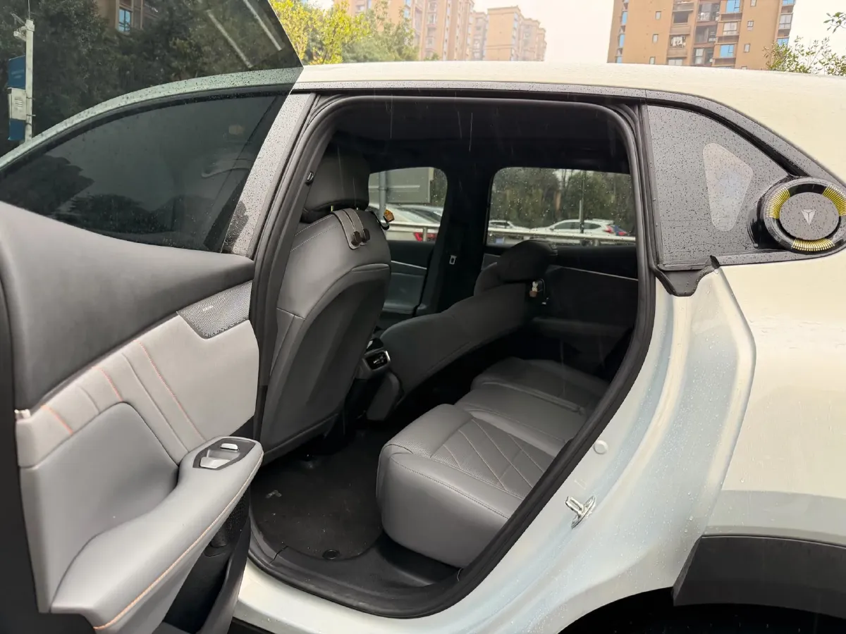 2025 ChangAn QiYuan A07 BEV 56.1KWH,autocango,china used car exporter,china ev exporter,chinese used car exporter,chinese used ev exporter