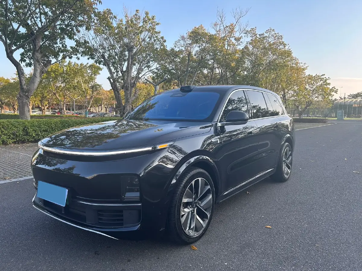 2024 Toyota Land Cruiser Prado 2.4T 282HP L4 8AT Hybrid