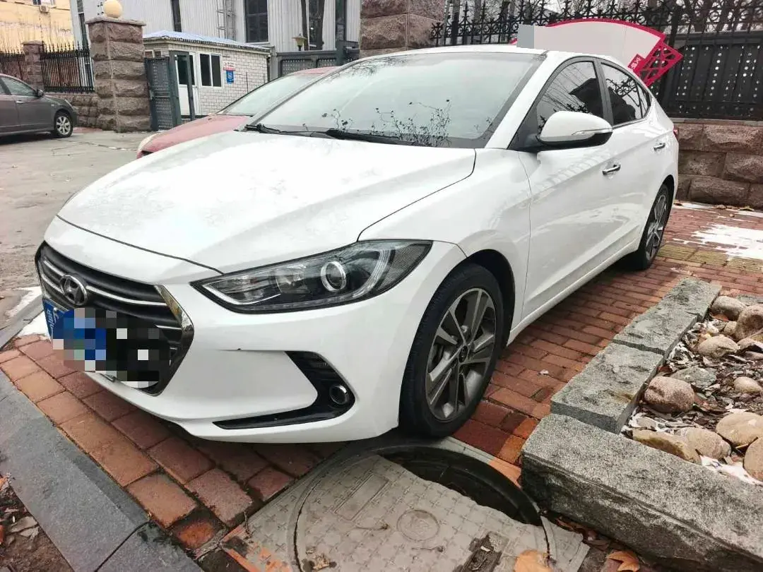 2016 Hyundai Elantra 1.6L 130HP L4 6AT