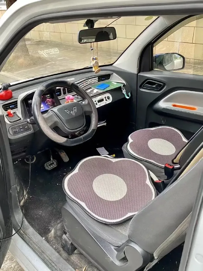 2020 WuLing HongGuang MINI EV BEV 13.8KWH,autocango,china used car exporter,china ev exporter,chinese used car exporter,chinese used ev exporter