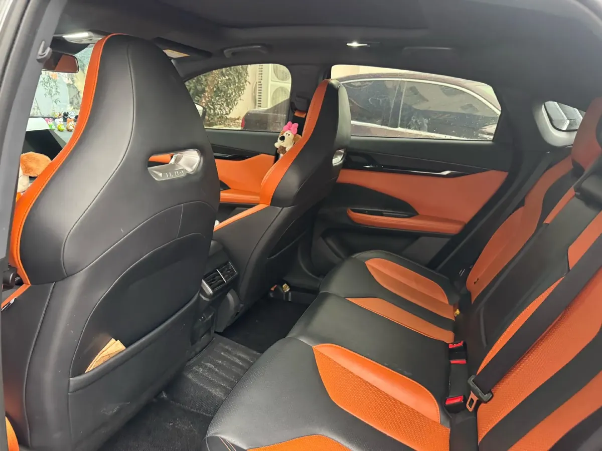 2023 ChangAn UNI-V 1.5T 188HP L4 7DCT,autocango,china used car exporter,china ev exporter,chinese used car exporter,chinese used ev exporter