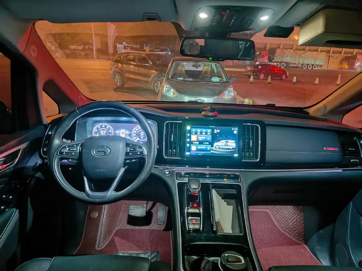 2021 GAC Trumpchi M8 2.0T 252HP L4 8AT,autocango,china used car exporter,china ev exporter,chinese used car exporter,chinese used ev exporter