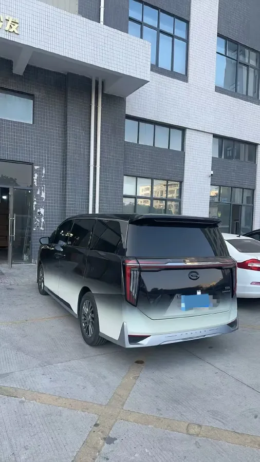2023 GAC Trumpchi M8 2.0T 252HP L4 8AT,autocango,china used car exporter,china ev exporter,chinese used car exporter,chinese used ev exporter