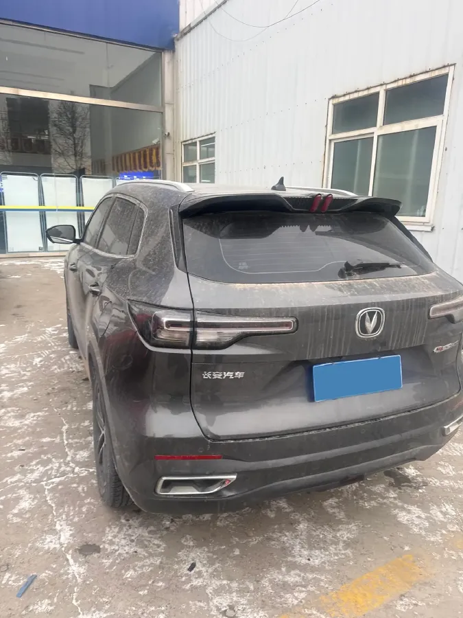 2022 ChangAn Oshan X7 Plus 1.5T 188HP L4 7DCT,autocango,china used car exporter,china ev exporter,chinese used car exporter,chinese used ev exporter