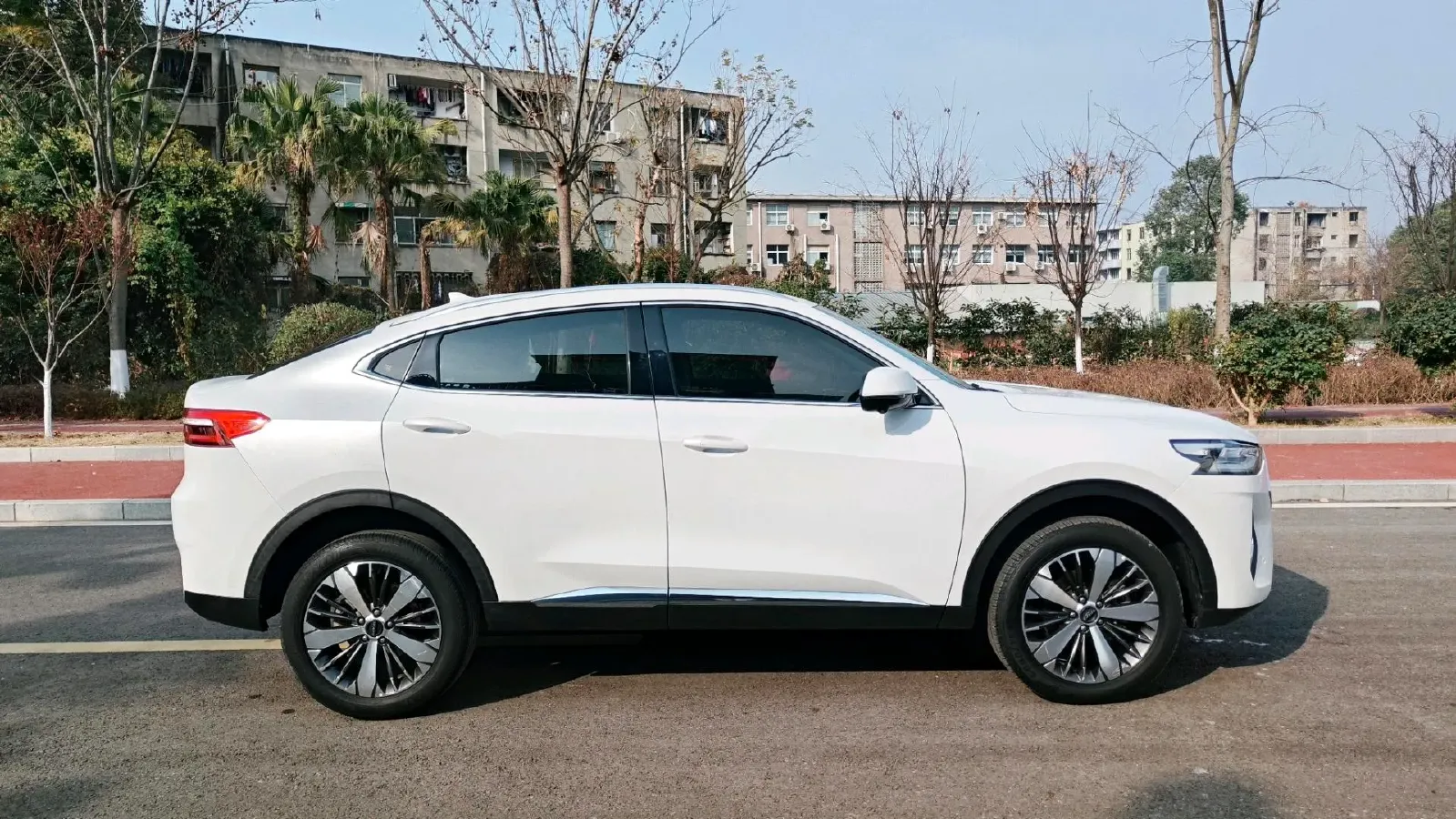 2021 Haval F7x 1.5T 169HP L4 7DCT,autocango,china used car exporter,china ev exporter,chinese used car exporter,chinese used ev exporter