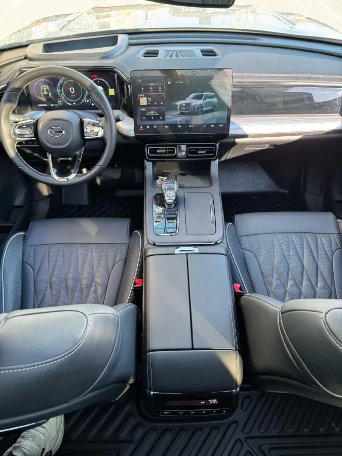 2022 GAC Trumpchi GS8 2.0T 190HP L4 E-CVT Hybrid,autocango,china used car exporter,china ev exporter,chinese used car exporter,chinese used ev exporter