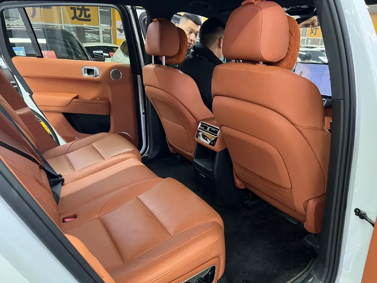 2024 Li L7 Range Extended 154HP REEV 42.8KWH,autocango,china used car exporter,china ev exporter,chinese used car exporter,chinese used ev exporter