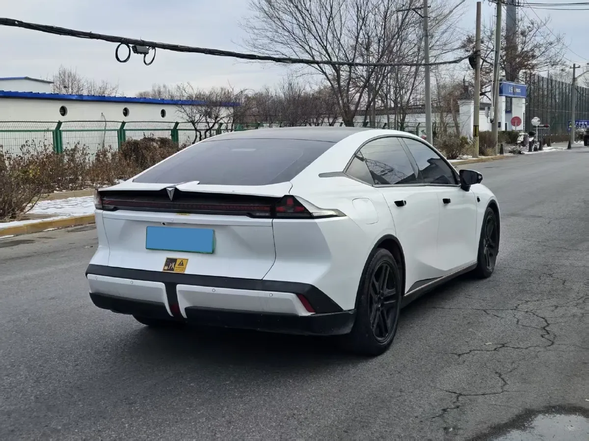 2022 DongFeng Forthing LingZhi EV BEV 68.4KWH,autocango,china used car exporter,china ev exporter,chinese used car exporter,chinese used ev exporter