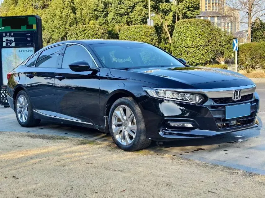 2021 Honda Accord 1.5T 194HP L4 CVT,autocango,china used car exporter,china ev exporter,chinese used car exporter,chinese used ev exporter