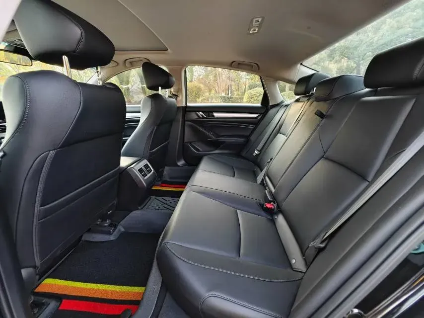 2021 Honda Accord 1.5T 194HP L4 CVT,autocango,china used car exporter,china ev exporter,chinese used car exporter,chinese used ev exporter