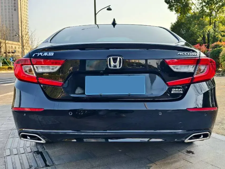 2021 Honda Accord 1.5T 194HP L4 CVT,autocango,china used car exporter,china ev exporter,chinese used car exporter,chinese used ev exporter