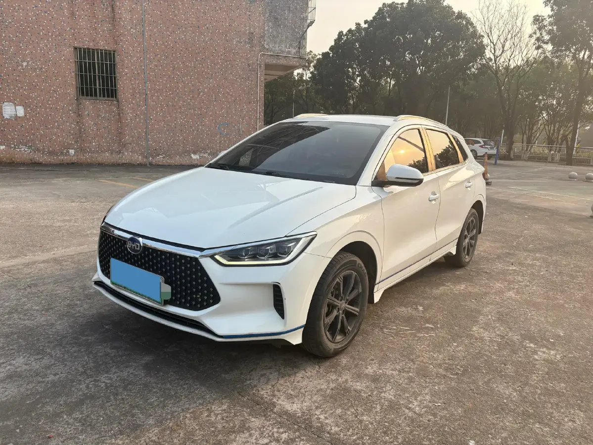 2021 BYD e2 BEV 43.2KWH