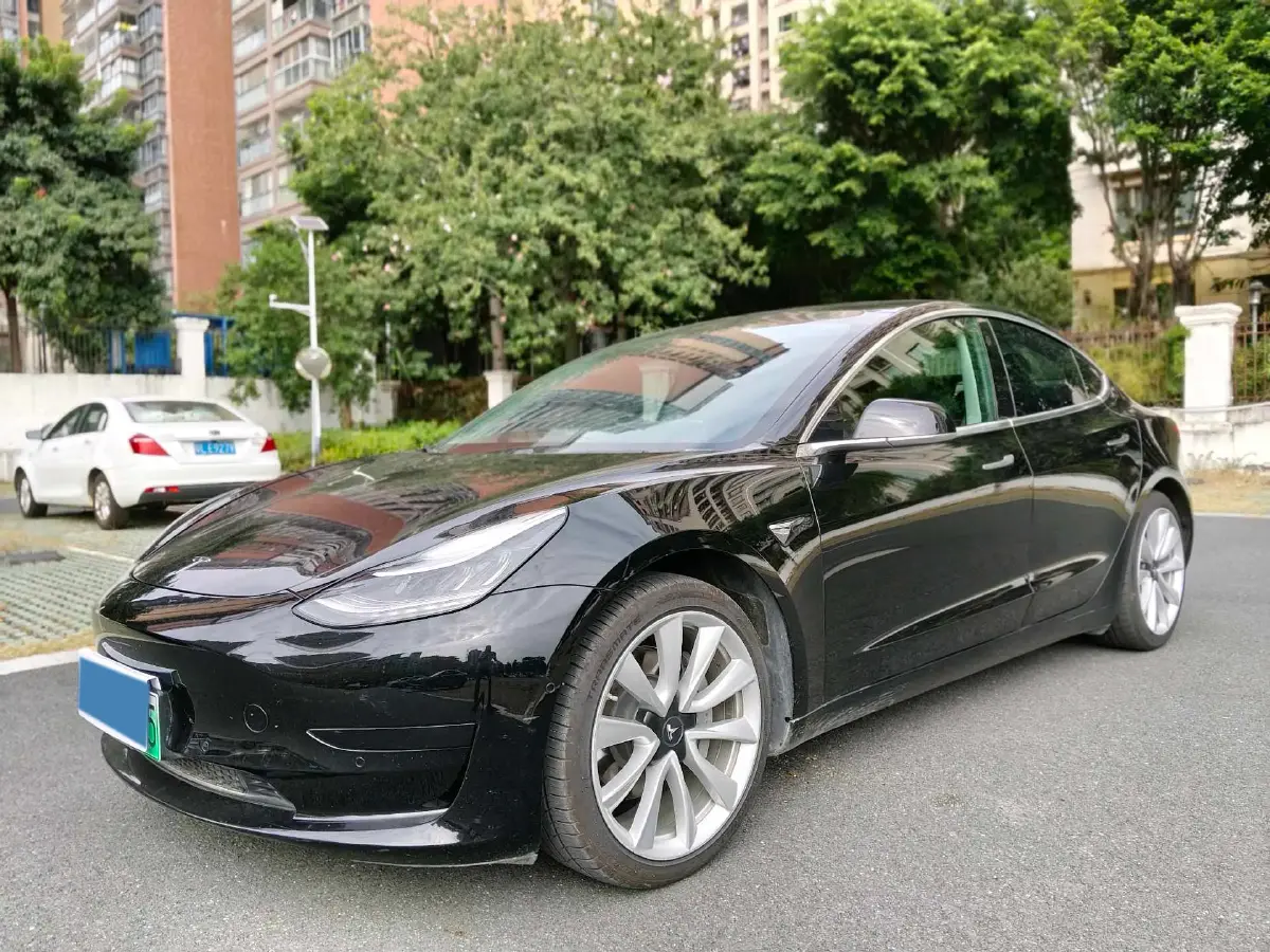 2020 Tesla Model 3 BEV 52KWH