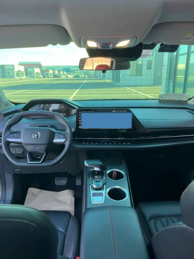 2022 ChangAn CS55 Plus 1.5T 188HP L4 7DCT,autocango,china used car exporter,china ev exporter,chinese used car exporter,chinese used ev exporter