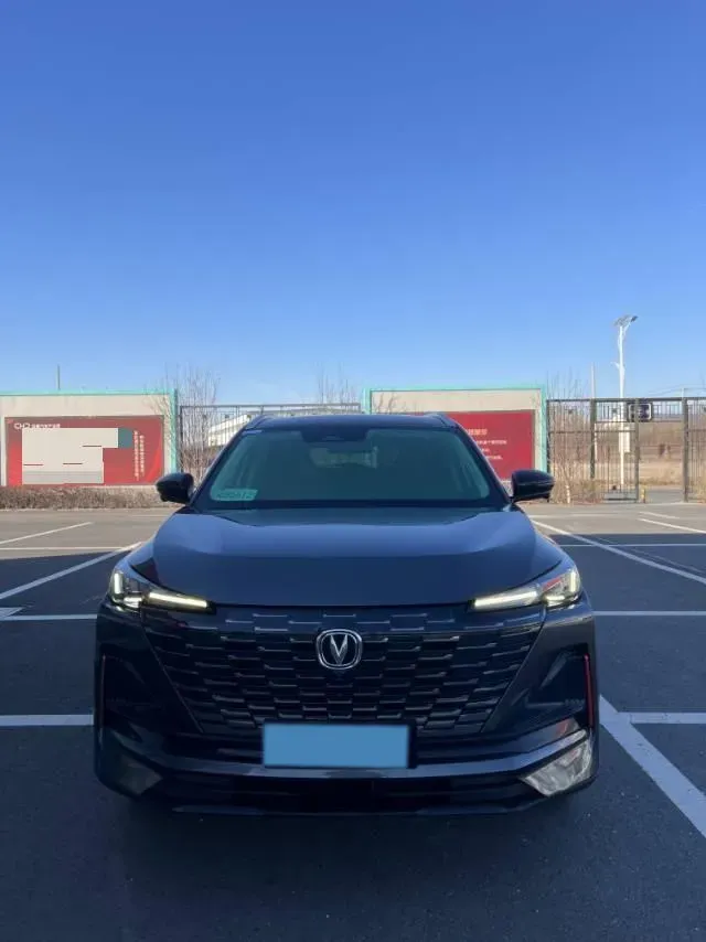 2022 ChangAn CS55 Plus 1.5T 188HP L4 7DCT,autocango,china used car exporter,china ev exporter,chinese used car exporter,chinese used ev exporter