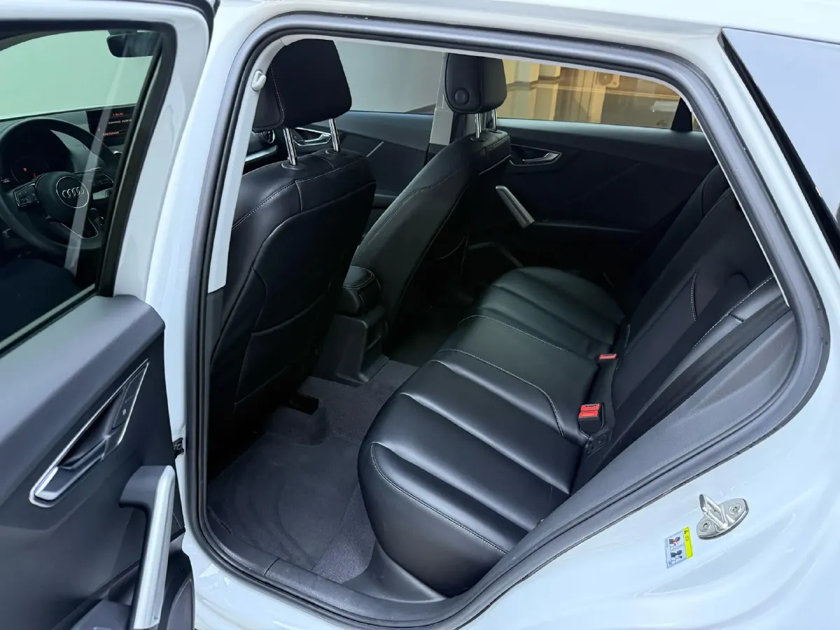 2021 Audi Q2L 1.4T 150HP L4 7DCT,autocango,china used car exporter,china ev exporter,chinese used car exporter,chinese used ev exporter