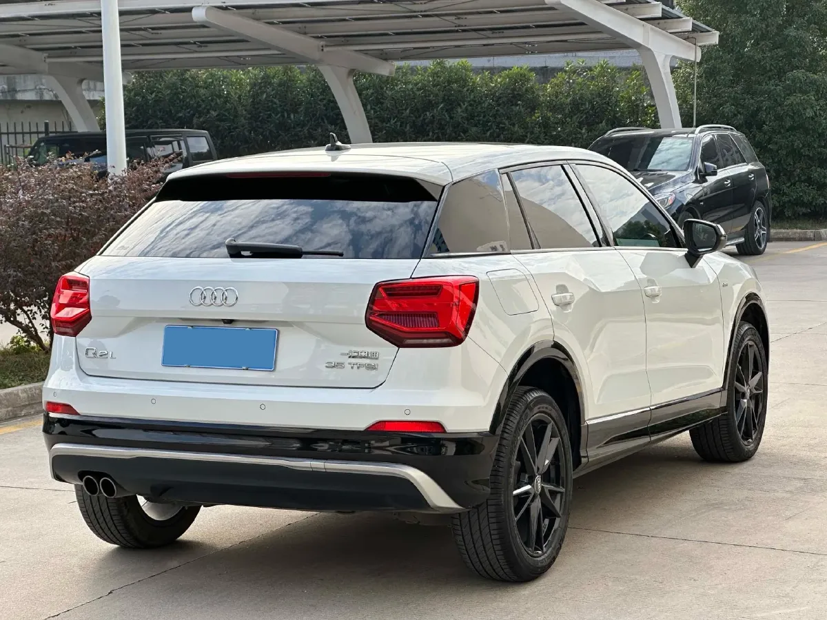2021 Audi Q2L 1.4T 150HP L4 7DCT,autocango,china used car exporter,china ev exporter,chinese used car exporter,chinese used ev exporter