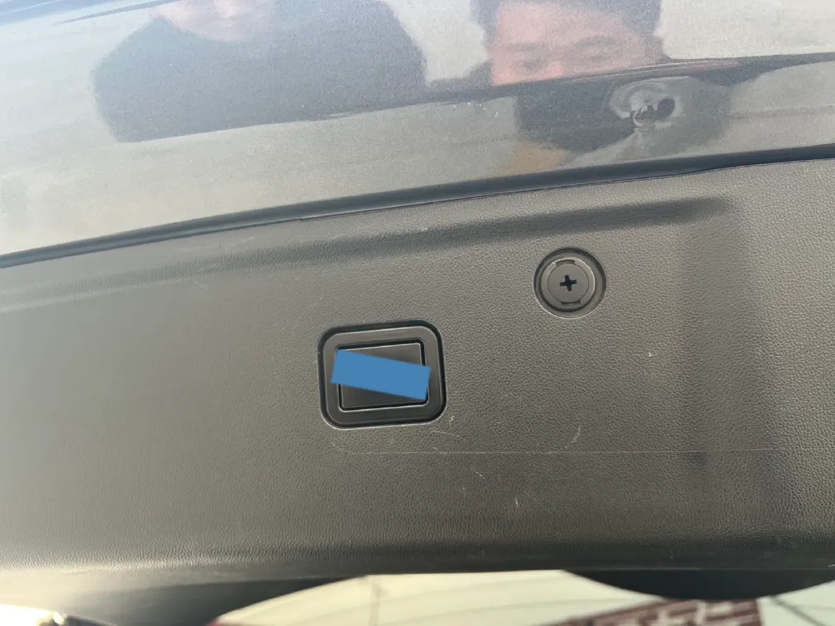 2023 ChangAn UNI-K iDD 1.5T 170HP L4 6TCT PHEV 28.39KWH,autocango,china used car exporter,china ev exporter,chinese used car exporter,chinese used ev exporter