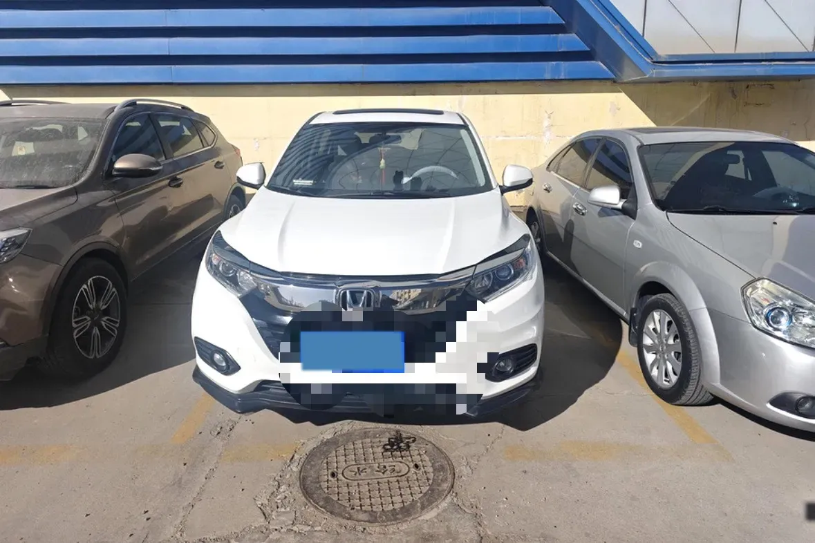 2020 Honda Vezel 1.5L 131HP L4 CVT,autocango,china used car exporter,china ev exporter,chinese used car exporter,chinese used ev exporter
