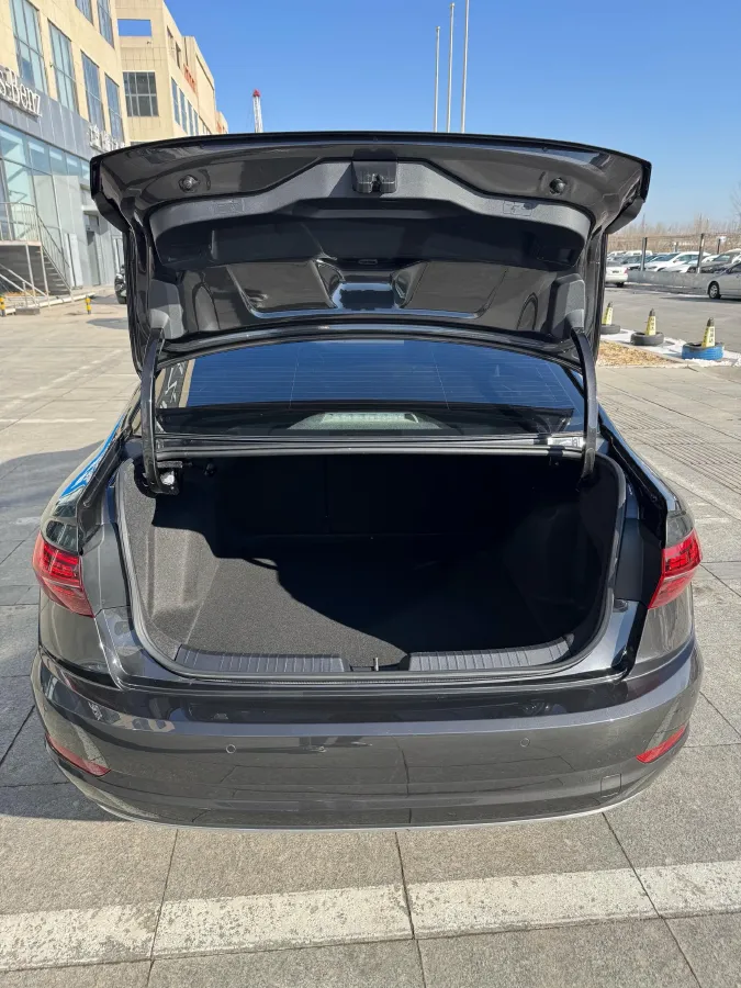 2021 Volkswagen Sagitar 1.2T 116HP L4 7DCT,autocango,china used car exporter,china ev exporter,chinese used car exporter,chinese used ev exporter