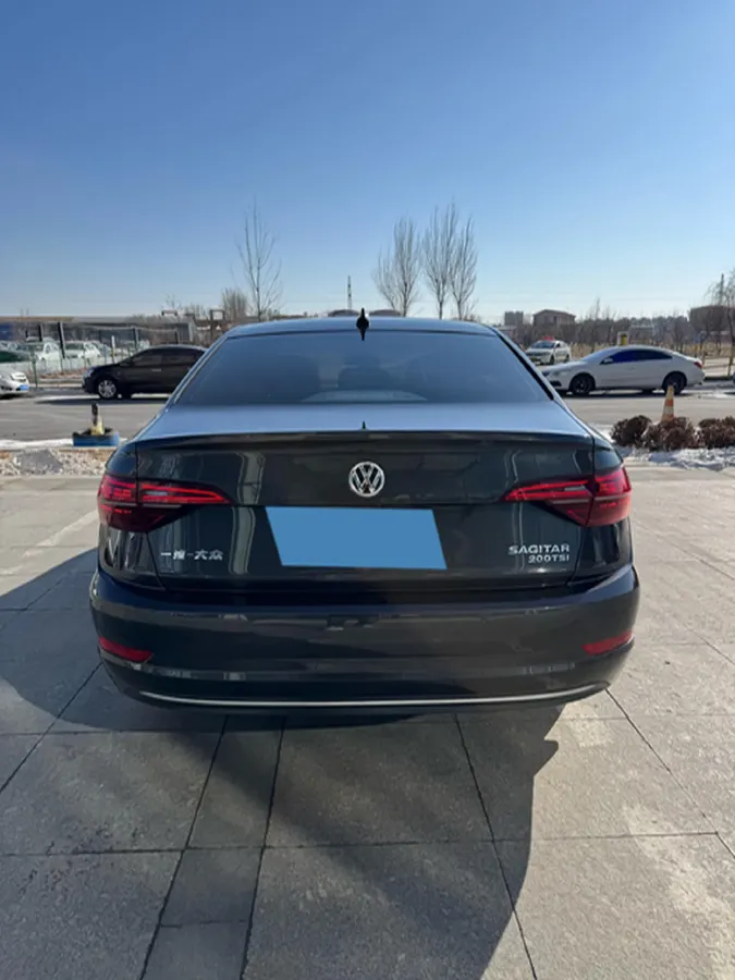 2021 Volkswagen Sagitar 1.2T 116HP L4 7DCT,autocango,china used car exporter,china ev exporter,chinese used car exporter,chinese used ev exporter