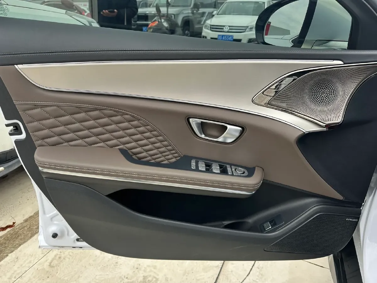 2022 Hycan A06 BEV 71KWH,autocango,china used car exporter,china ev exporter,chinese used car exporter,chinese used ev exporter