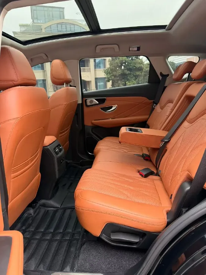 2025 Jetour X70 Plus 1.5T 184HP L4 7DCT,autocango,china used car exporter,china ev exporter,chinese used car exporter,chinese used ev exporter