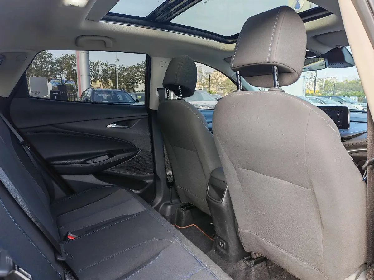 2020 Buick Encore 1.3T 165HP L3 CVT,autocango,china used car exporter,china ev exporter,chinese used car exporter,chinese used ev exporter