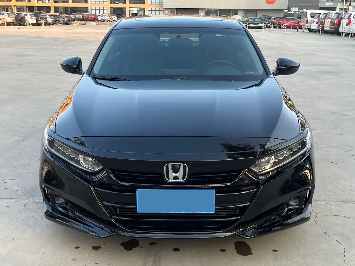 2022 Honda Accord 1.5T 194HP L4 CVT,autocango,china used car exporter,china ev exporter,chinese used car exporter,chinese used ev exporter