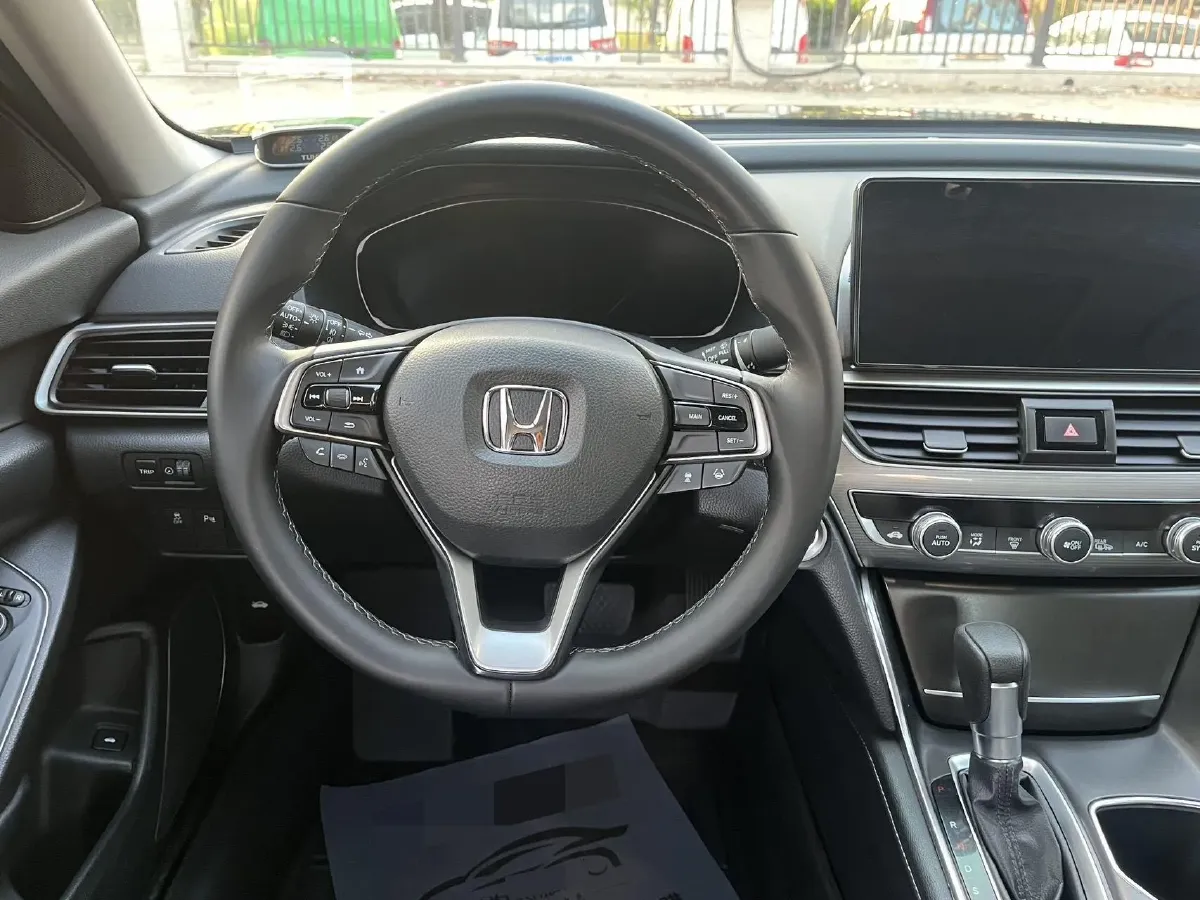 2022 Honda Accord 1.5T 194HP L4 CVT,autocango,china used car exporter,china ev exporter,chinese used car exporter,chinese used ev exporter