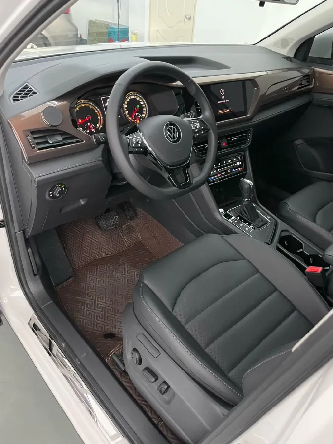 2021 Volkswagen Tharu 1.4T 150HP L4 7DCT,autocango,china used car exporter,china ev exporter,chinese used car exporter,chinese used ev exporter