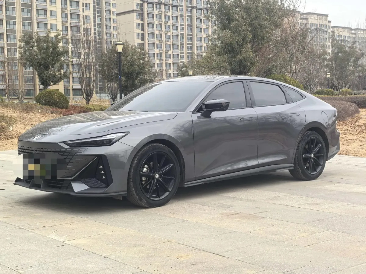 2022 ChangAn UNI-V 1.5T 188HP L4 7DCT,autocango,china used car exporter,china ev exporter,chinese used car exporter,chinese used ev exporter