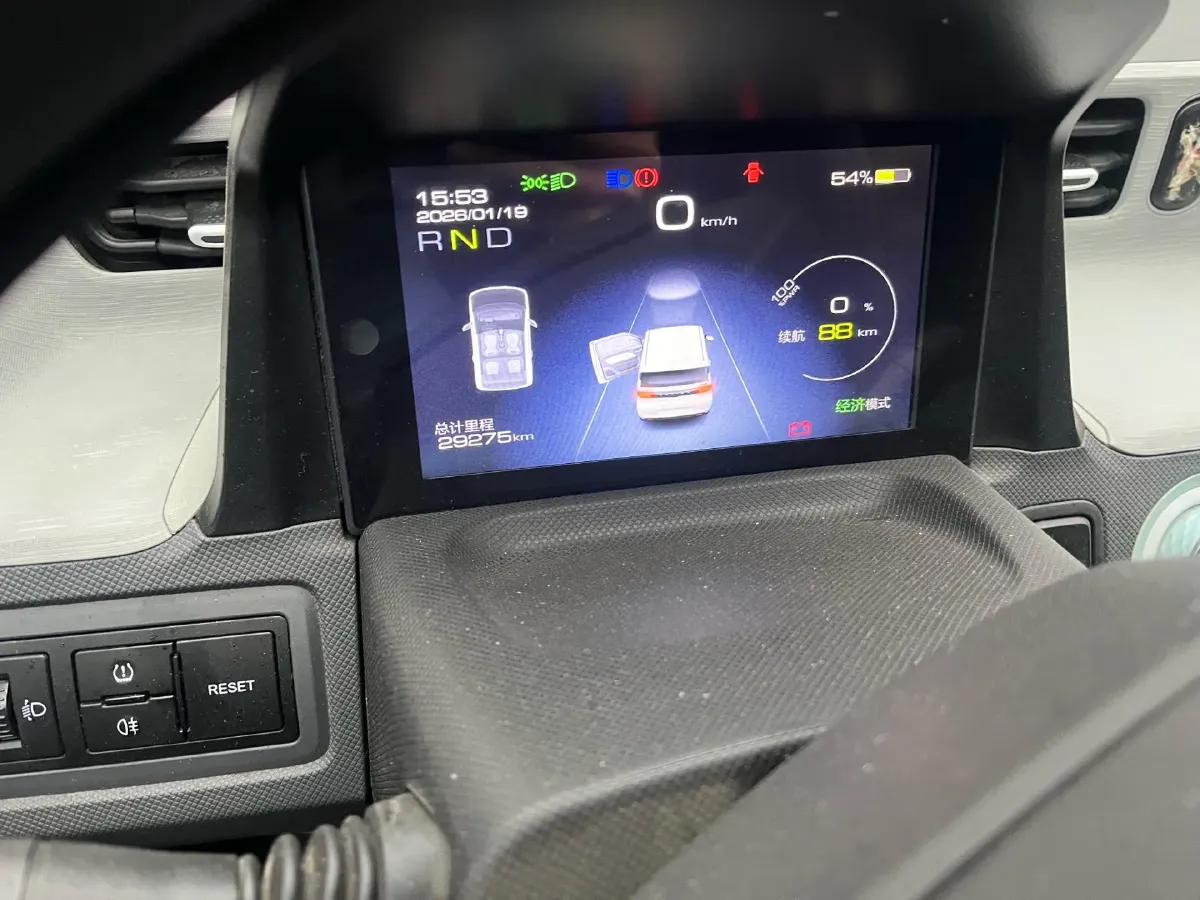 2022 WuLing HongGuang MINI EV BEV 9KWH,autocango,china used car exporter,china ev exporter,chinese used car exporter,chinese used ev exporter