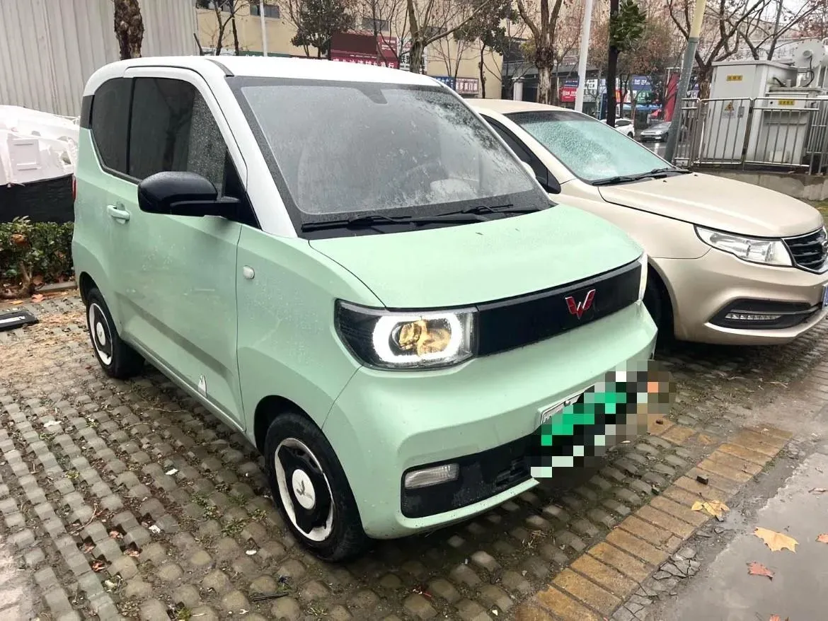 2022 WuLing HongGuang MINI EV BEV 9KWH,autocango,china used car exporter,china ev exporter,chinese used car exporter,chinese used ev exporter