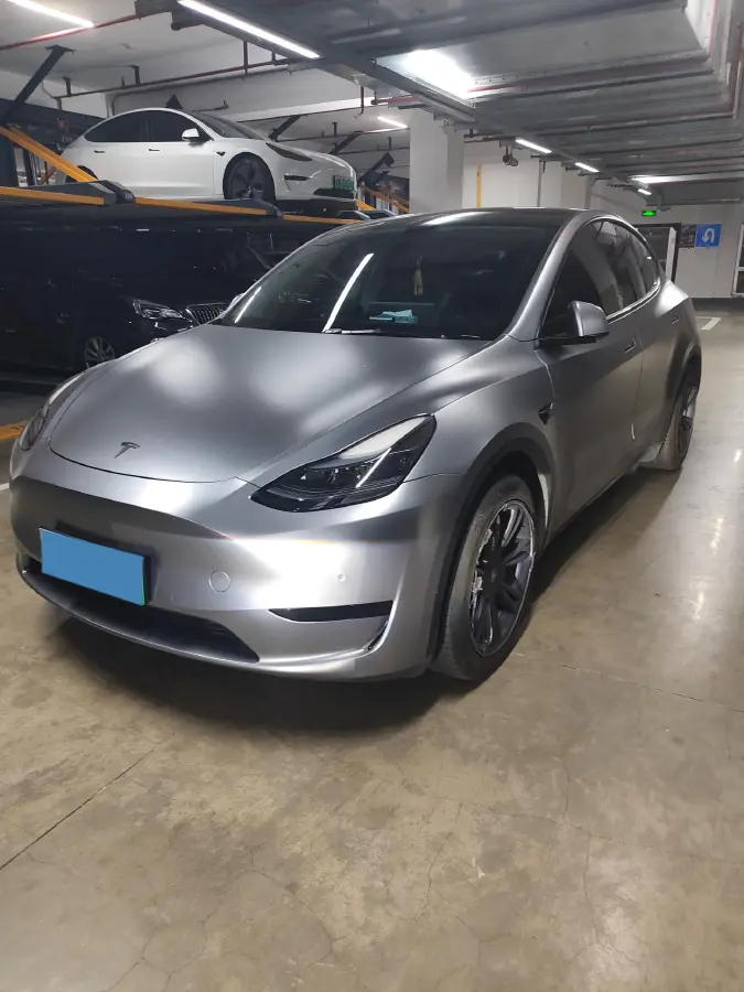 2022 Tesla Model Y BEV 60KWH