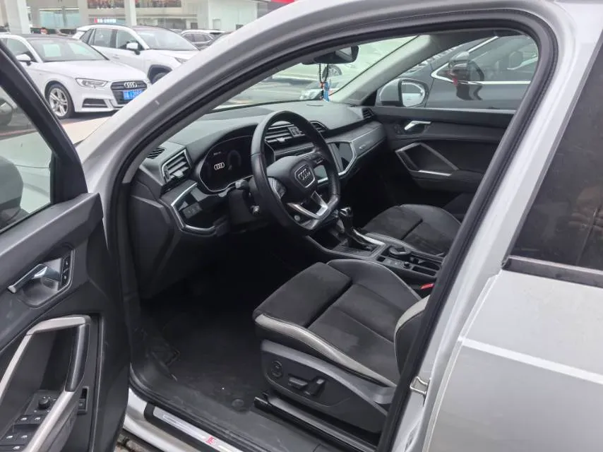 2020 Audi Q3 1.4T 150HP L4 7DCT,autocango,china used car exporter,china ev exporter,chinese used car exporter,chinese used ev exporter