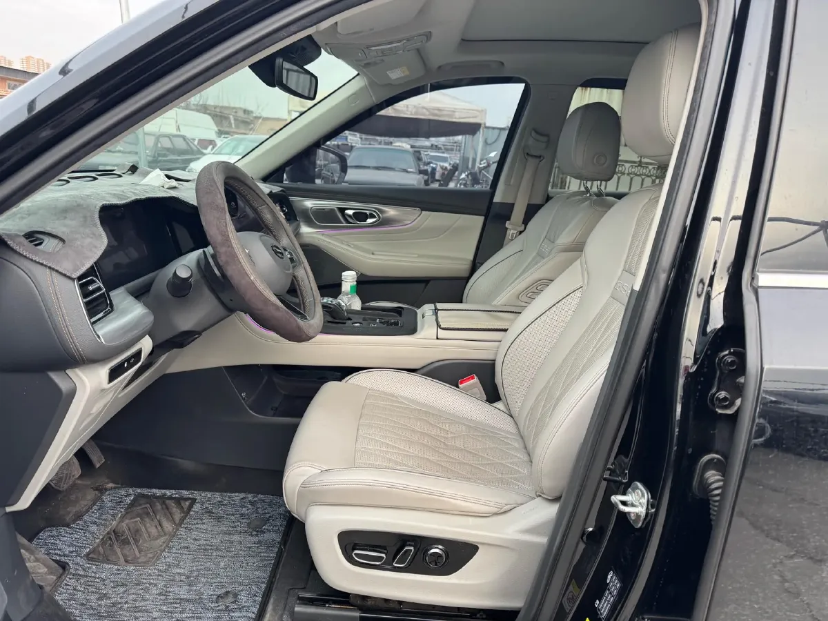 2022 GAC Trumpchi GS8 2.0T 252HP L4 8AT,autocango,china used car exporter,china ev exporter,chinese used car exporter,chinese used ev exporter