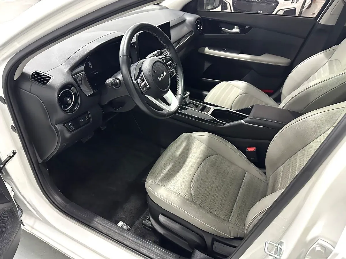 2023 Kia K3 1.5L 115HP L4 CVT,autocango,china used car exporter,china ev exporter,chinese used car exporter,chinese used ev exporter