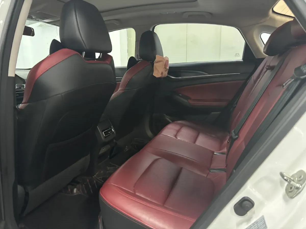 2020 ChangAn Eado 1.4T 158HP L4 7DCT,autocango,china used car exporter,china ev exporter,chinese used car exporter,chinese used ev exporter