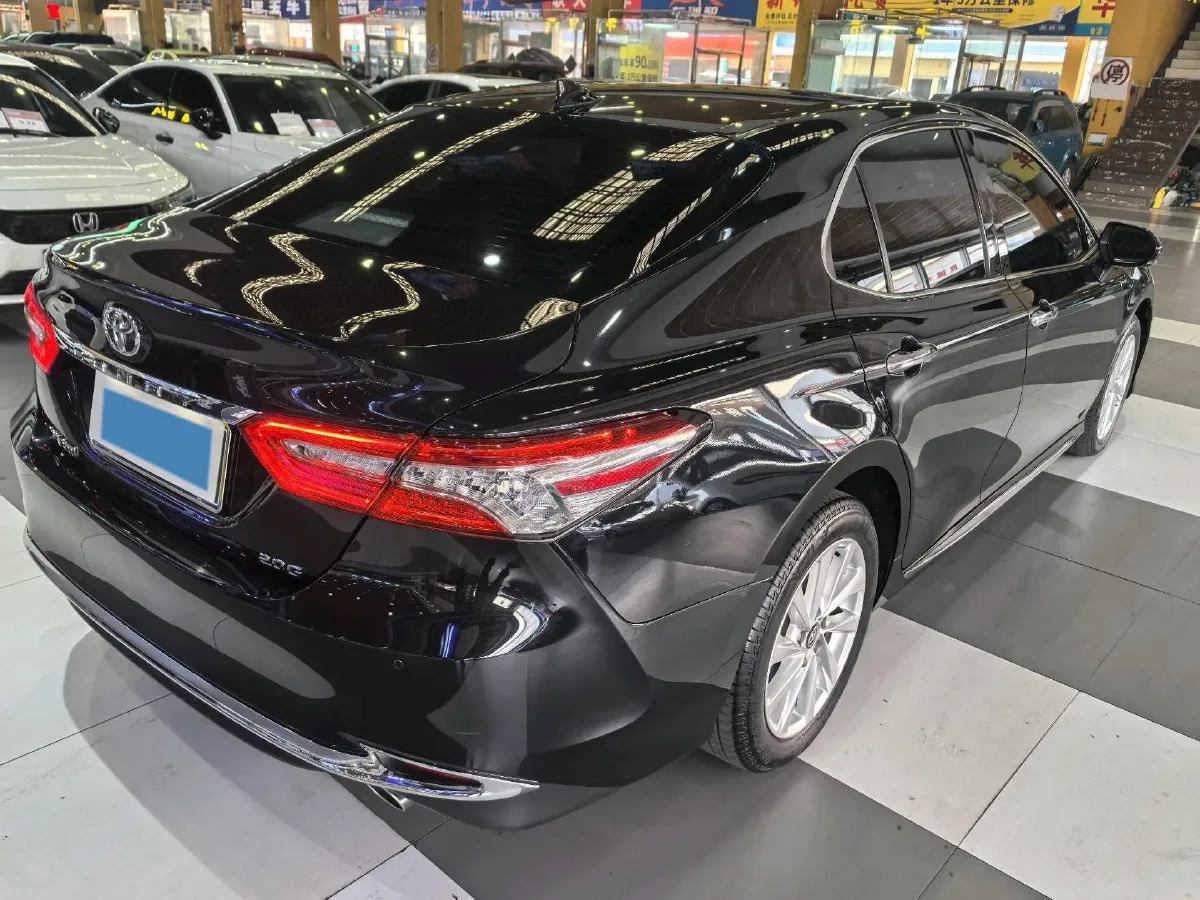 2023 Toyota Camry 2.0L 177HP L4 CVT,autocango,china used car exporter,china ev exporter,chinese used car exporter,chinese used ev exporter