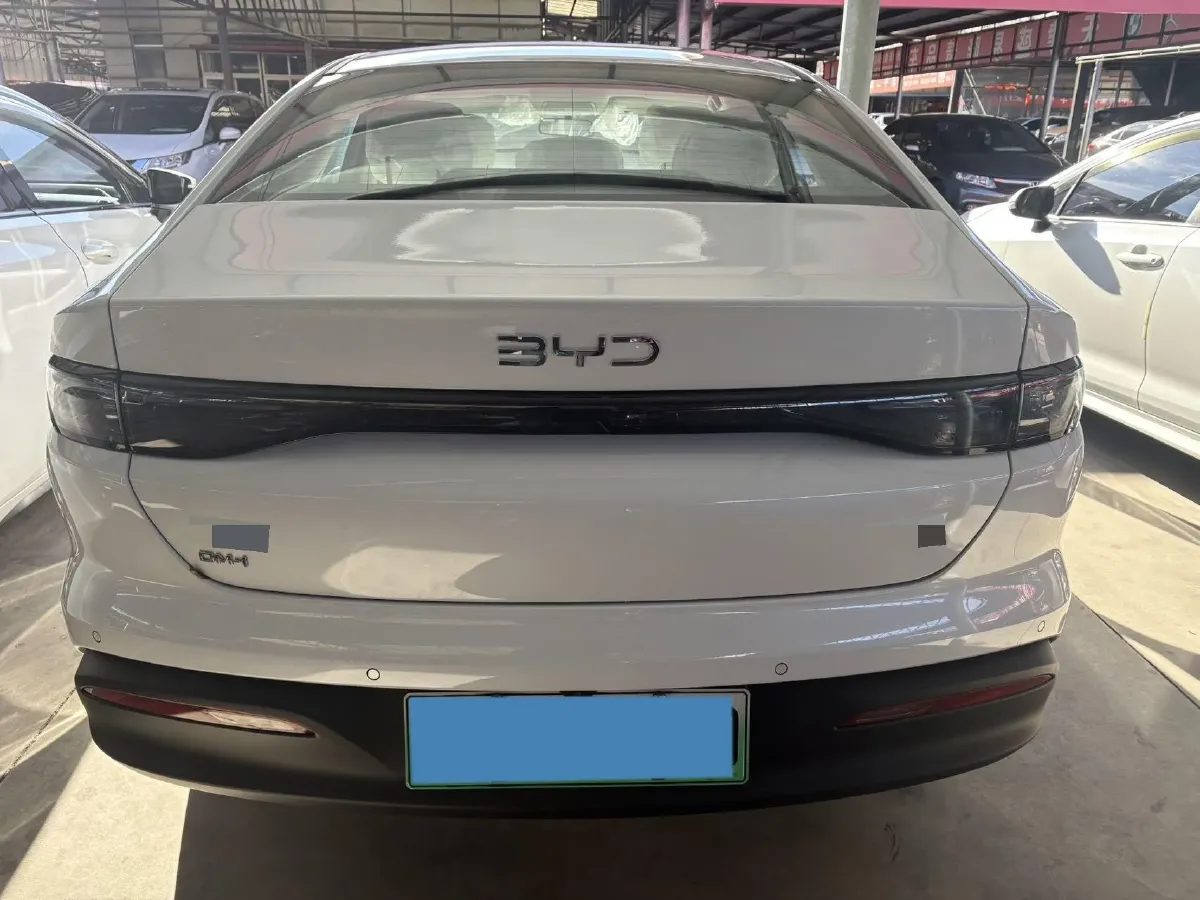 2025 BYD Seal05 DM-i 1.5L 101HP L4 E-CVT PHEV 7.68KWH,autocango,china used car exporter,china ev exporter,chinese used car exporter,chinese used ev exporter