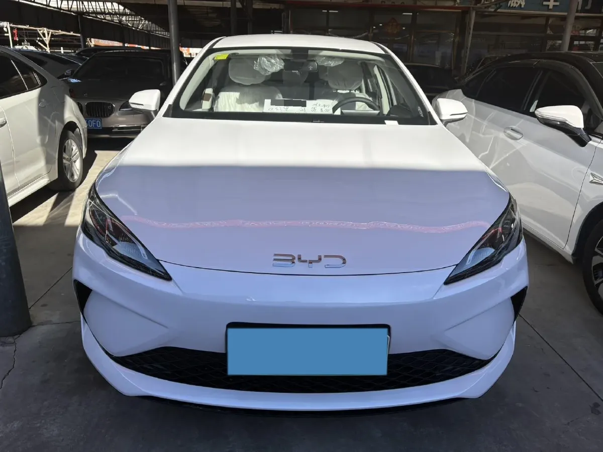 2025 BYD Seal05 DM-i 1.5L 101HP L4 E-CVT PHEV 7.68KWH,autocango,china used car exporter,china ev exporter,chinese used car exporter,chinese used ev exporter