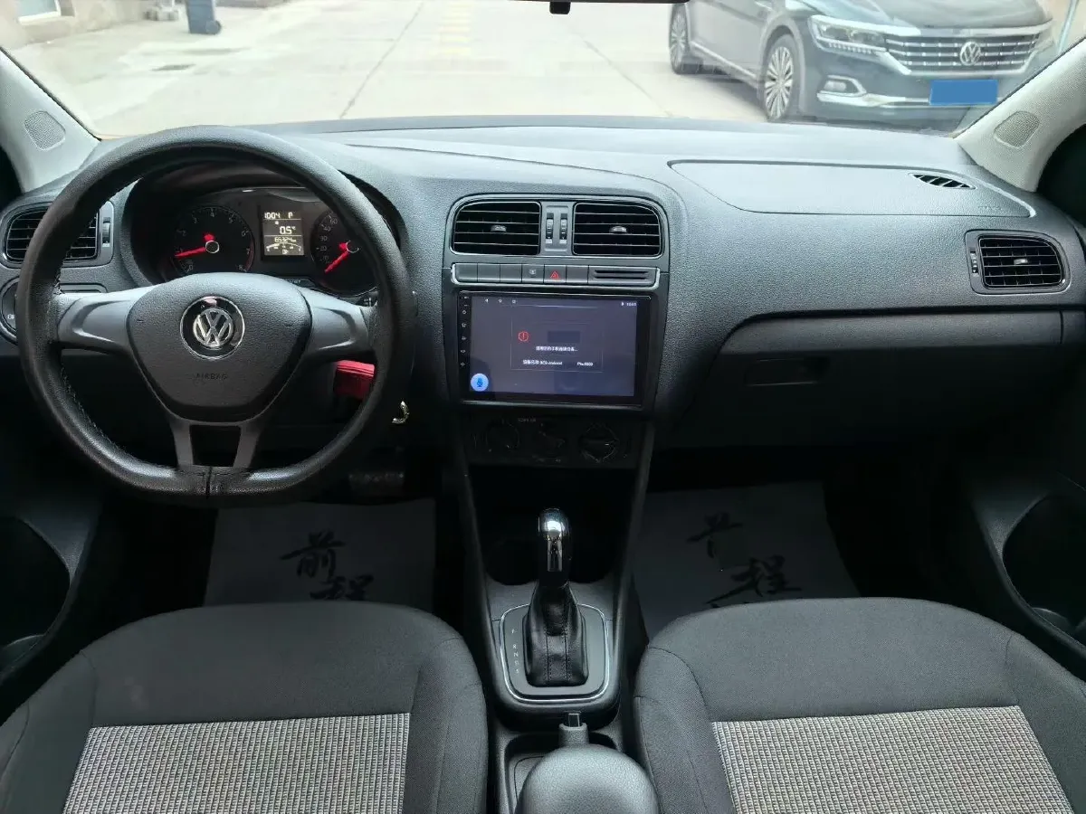 2016 Volkswagen Polo 1.4L 90HP L4 6AT,autocango,china used car exporter,china ev exporter,chinese used car exporter,chinese used ev exporter