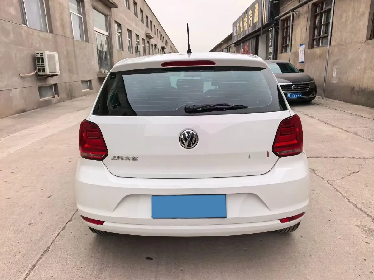 2016 Volkswagen Polo 1.4L 90HP L4 6AT,autocango,china used car exporter,china ev exporter,chinese used car exporter,chinese used ev exporter