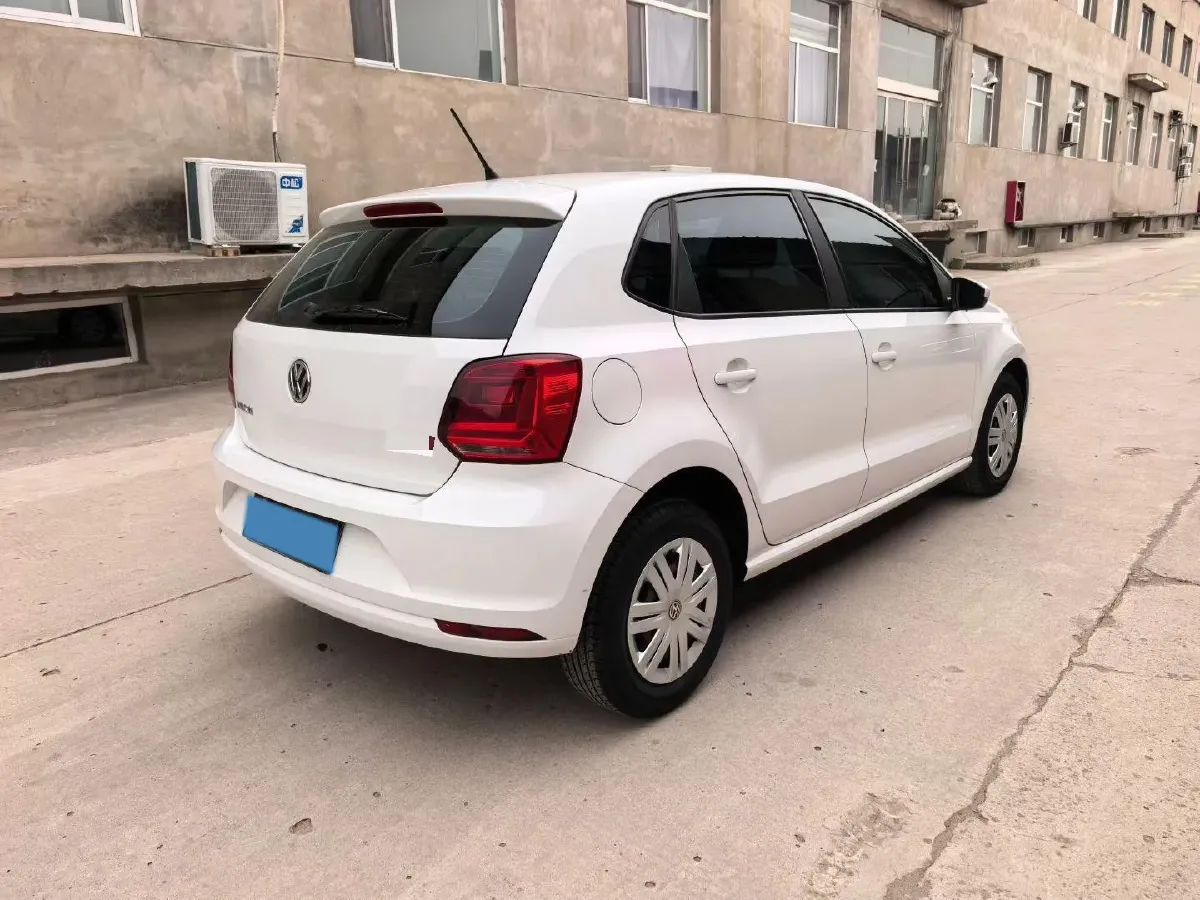2016 Volkswagen Polo 1.4L 90HP L4 6AT,autocango,china used car exporter,china ev exporter,chinese used car exporter,chinese used ev exporter