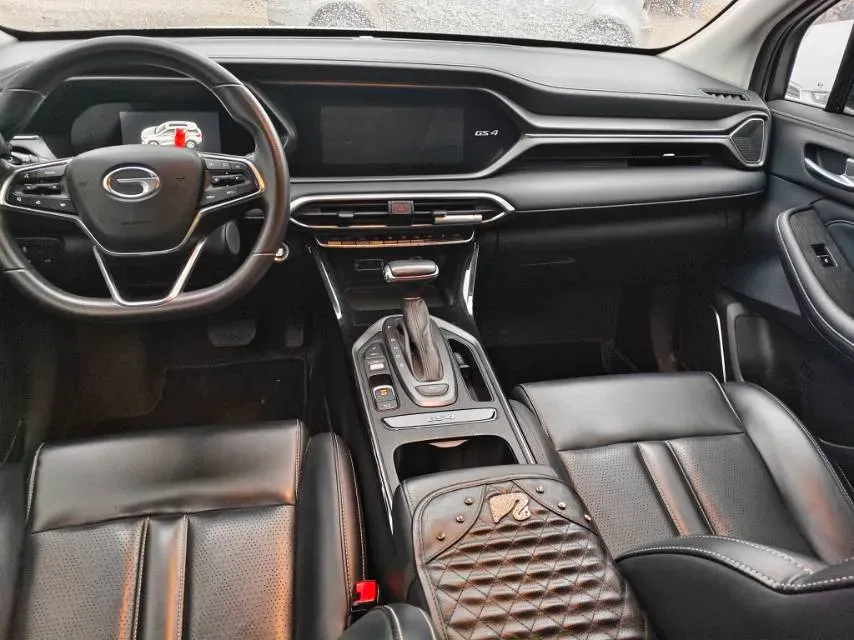 2022 GAC Trumpchi GS4 1.5T 169HP L4 6AT,autocango,china used car exporter,china ev exporter,chinese used car exporter,chinese used ev exporter
