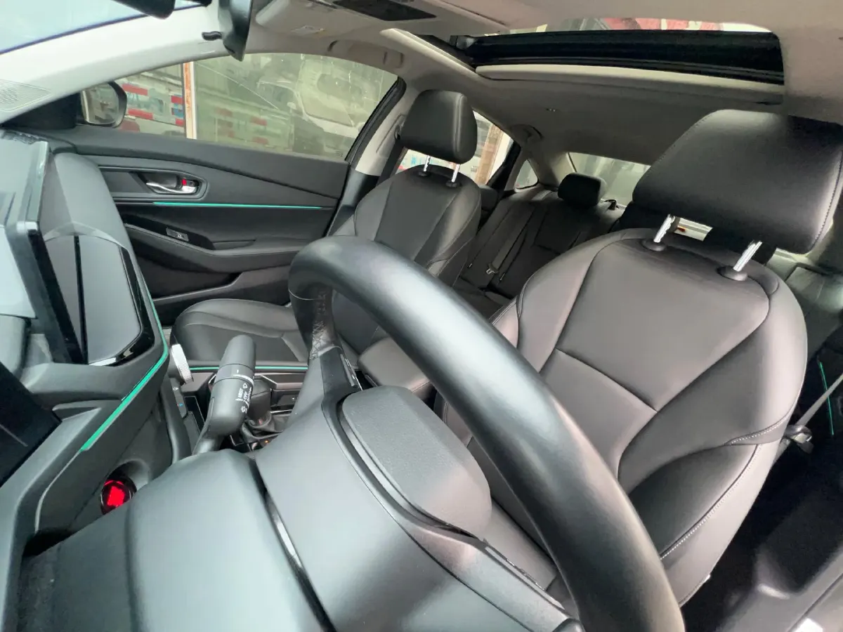 2023 Dongfeng PaLaSuo 2.0T 228HP L4 8AT,autocango,china used car exporter,china ev exporter,chinese used car exporter,chinese used ev exporter